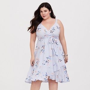TORRID SIZE 2 BLUE AND PINK FLORAL DRESS